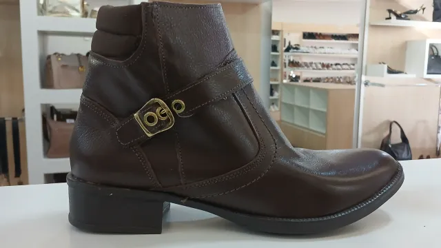 Bota cano curto